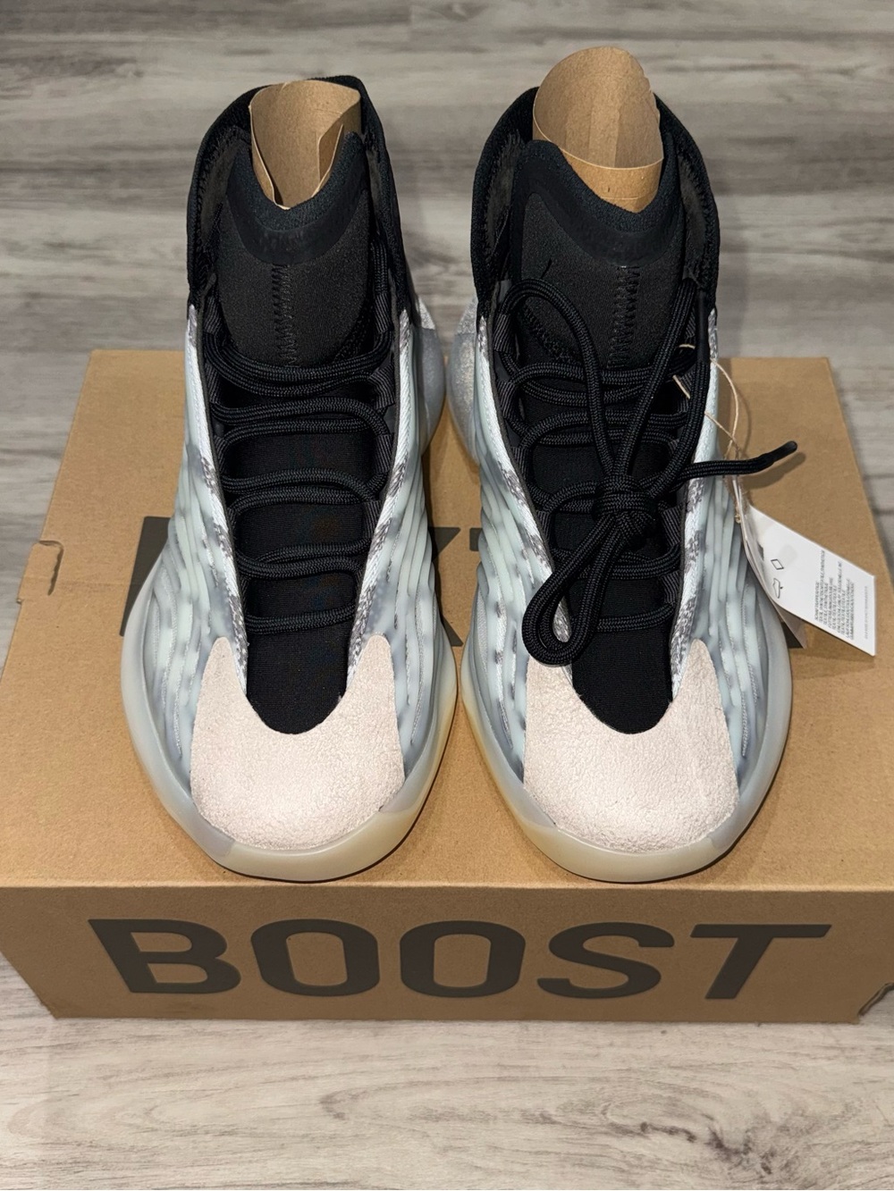 Yeezy BSKTBL (New)